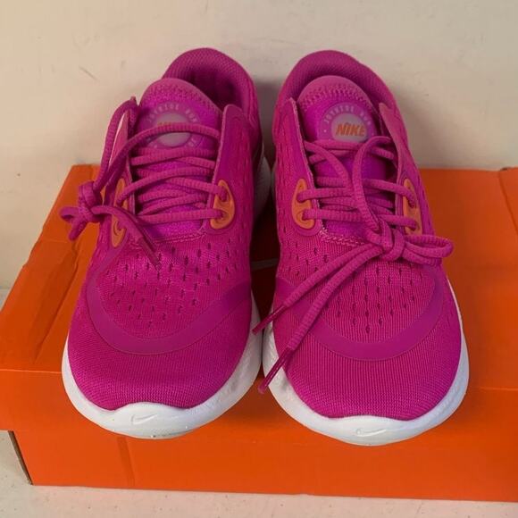 NIKE WOMENS SIZE 5.5 JOYRIDE DUAL RUN RUNNING SHOES, PINK - Picture 3 of 11